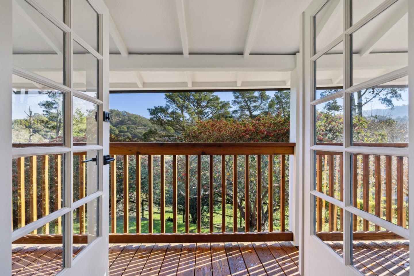 Detail Gallery Image 42 of 117 For 329 Richardson Way, Mill Valley,  CA 94941 - 2 Beds | 2 Baths