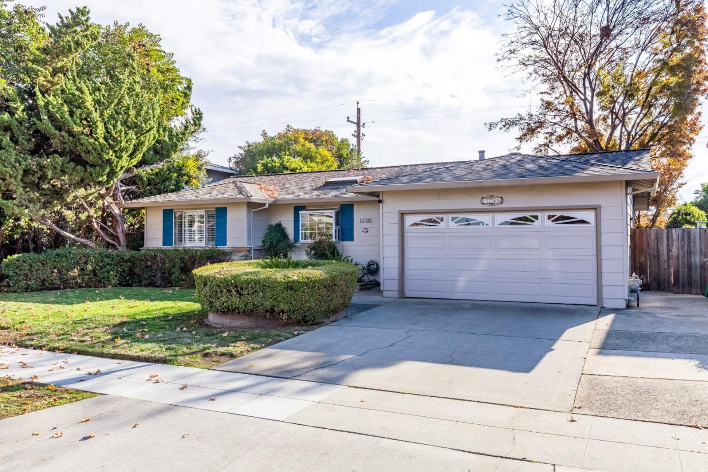 Detail Gallery Image 2 of 32 For 1788 Potrero Dr, San Jose,  CA 95124 - 4 Beds | 2 Baths