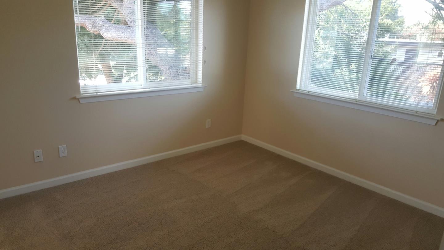 664 24th Avenue, Santa Cruz, California 95062, ,Residential Income,For Sale,664 24th Avenue,ML81987985