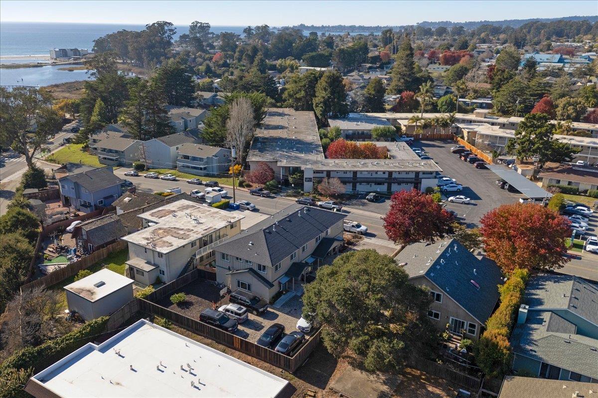 664 24th Avenue, Santa Cruz, California 95062, ,Residential Income,For Sale,664 24th Avenue,ML81987985