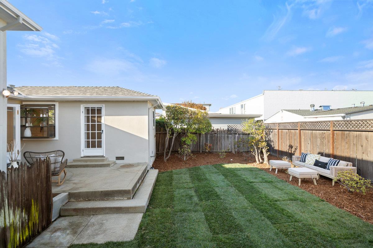 Detail Gallery Image 26 of 28 For 935 Palmito Dr, Millbrae,  CA 94030 - 3 Beds | 2/1 Baths