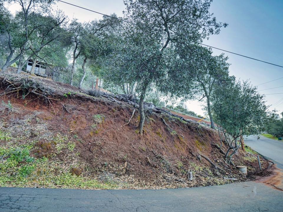 Detail Gallery Image 2 of 72 For 3223 S Lake Dr, Kelseyville,  CA 95451 - – Beds | – Baths