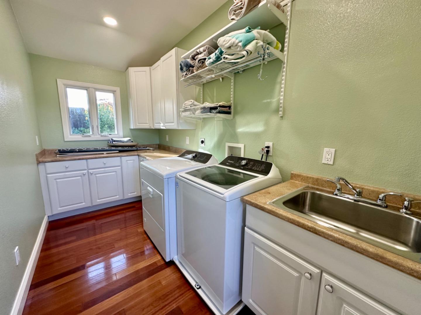 Detail Gallery Image 28 of 43 For 18511 Montpere Way, Saratoga,  CA 95070 - 4 Beds | 3/1 Baths