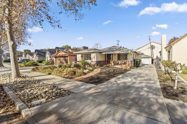 Detail Gallery Image 3 of 34 For 1115 Roycott Way, San Jose,  CA 95125 - 2 Beds | 1/1 Baths