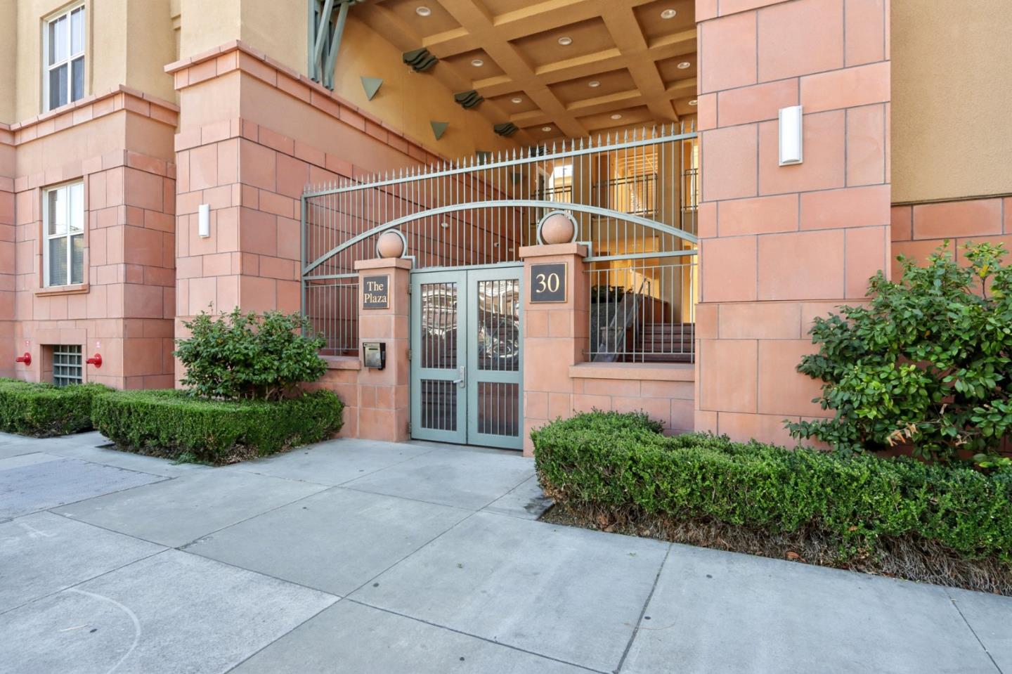 Detail Gallery Image 1 of 30 For 30 E Julian St #209,  San Jose,  CA 95112 - 2 Beds | 2 Baths