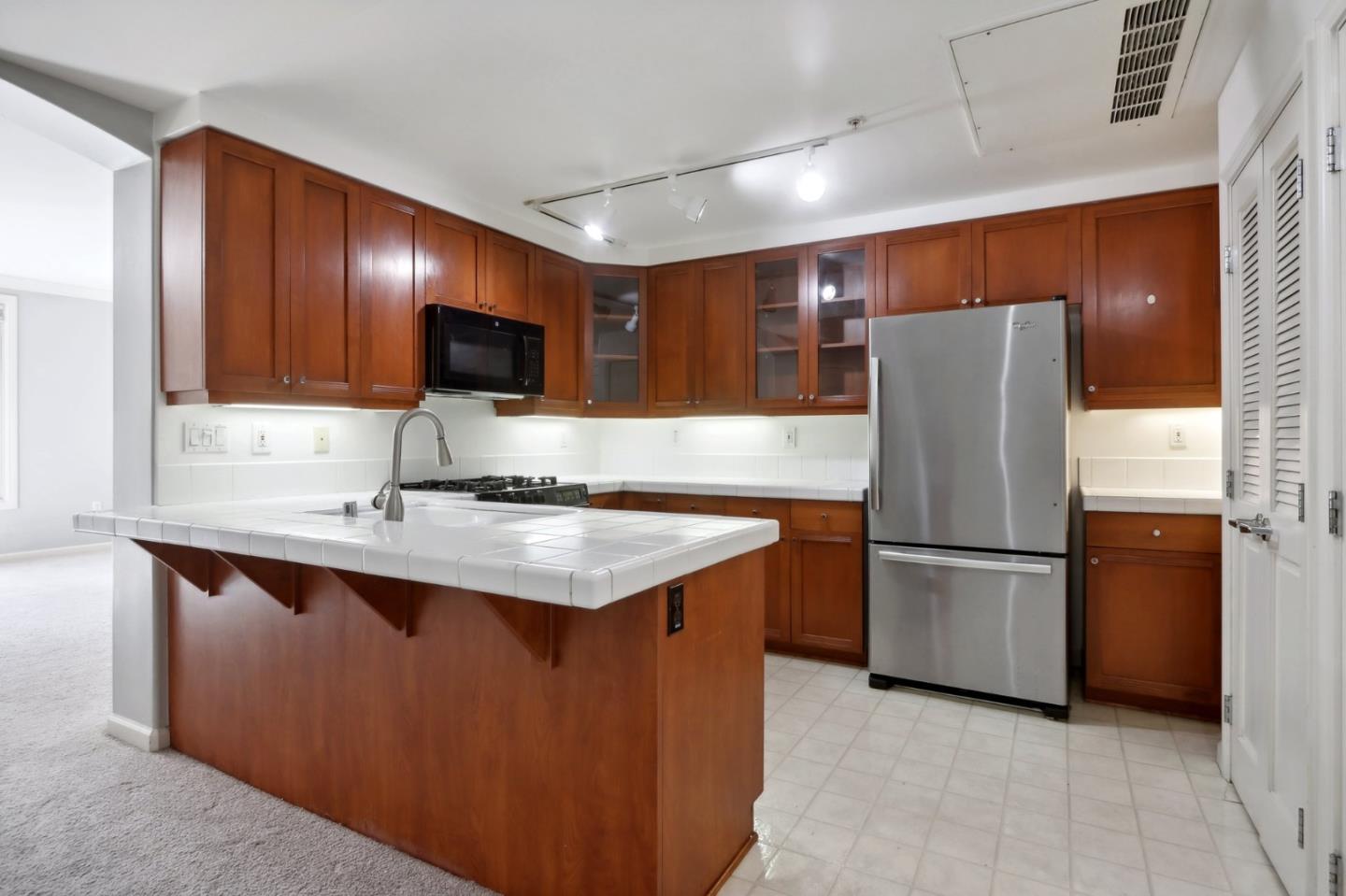 Detail Gallery Image 13 of 30 For 30 E Julian St #209,  San Jose,  CA 95112 - 2 Beds | 2 Baths