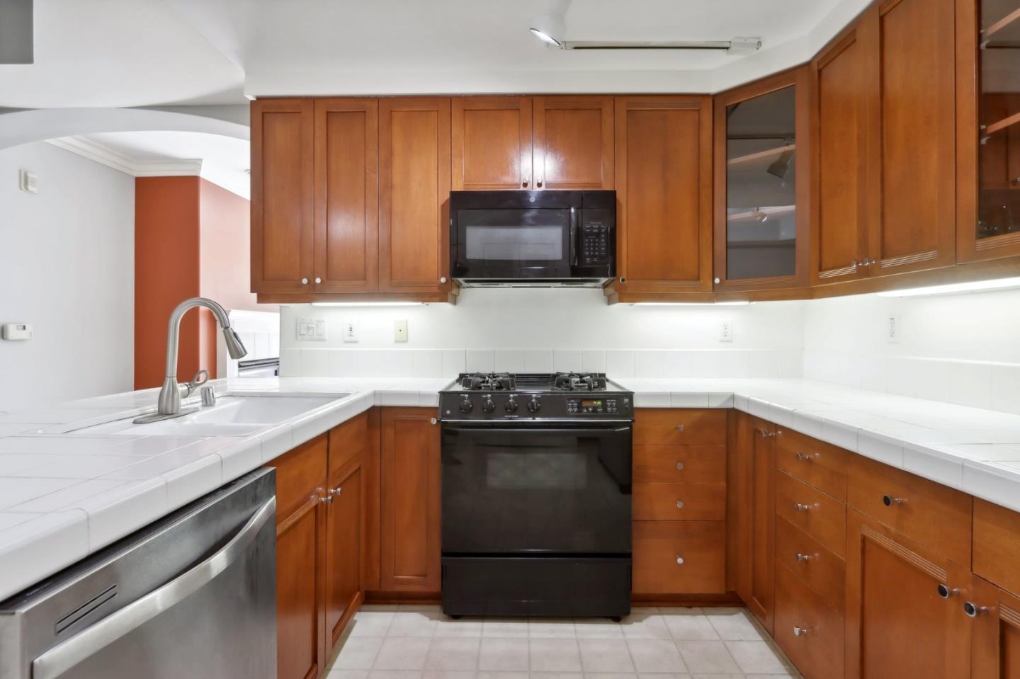 Detail Gallery Image 14 of 30 For 30 E Julian St #209,  San Jose,  CA 95112 - 2 Beds | 2 Baths