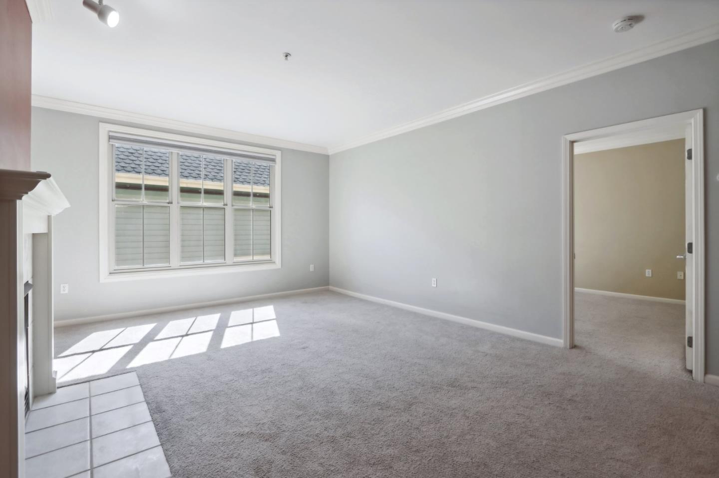 Detail Gallery Image 4 of 30 For 30 E Julian St #209,  San Jose,  CA 95112 - 2 Beds | 2 Baths