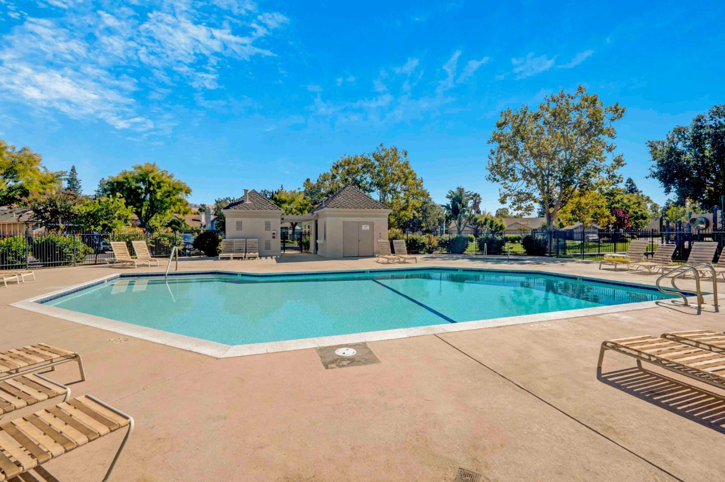 Detail Gallery Image 28 of 38 For 1880 Bluebonnet Ct, Morgan Hill,  CA 95037 - 3 Beds | 2 Baths