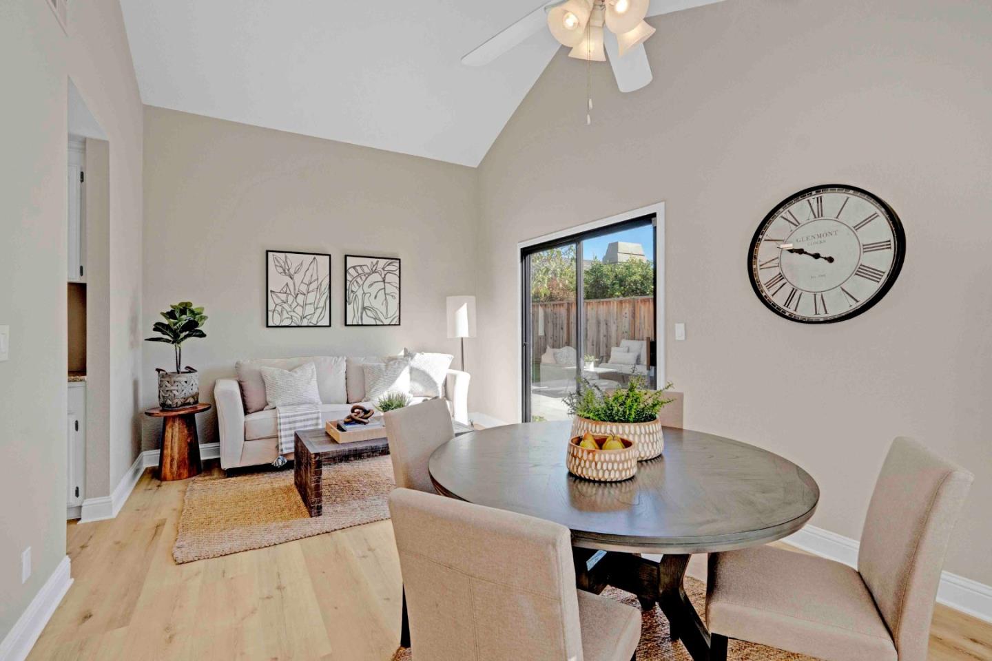 Detail Gallery Image 7 of 38 For 1880 Bluebonnet Ct, Morgan Hill,  CA 95037 - 3 Beds | 2 Baths