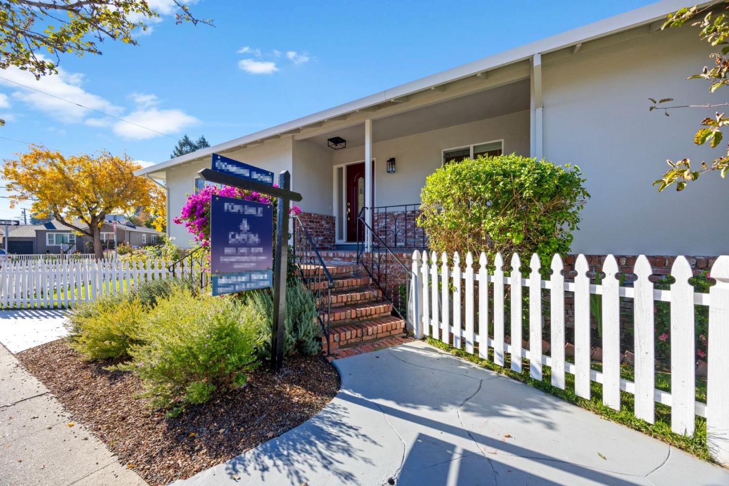 Detail Gallery Image 6 of 48 For 1650 James Ave, Redwood City,  CA 94062 - 4 Beds | 3/1 Baths