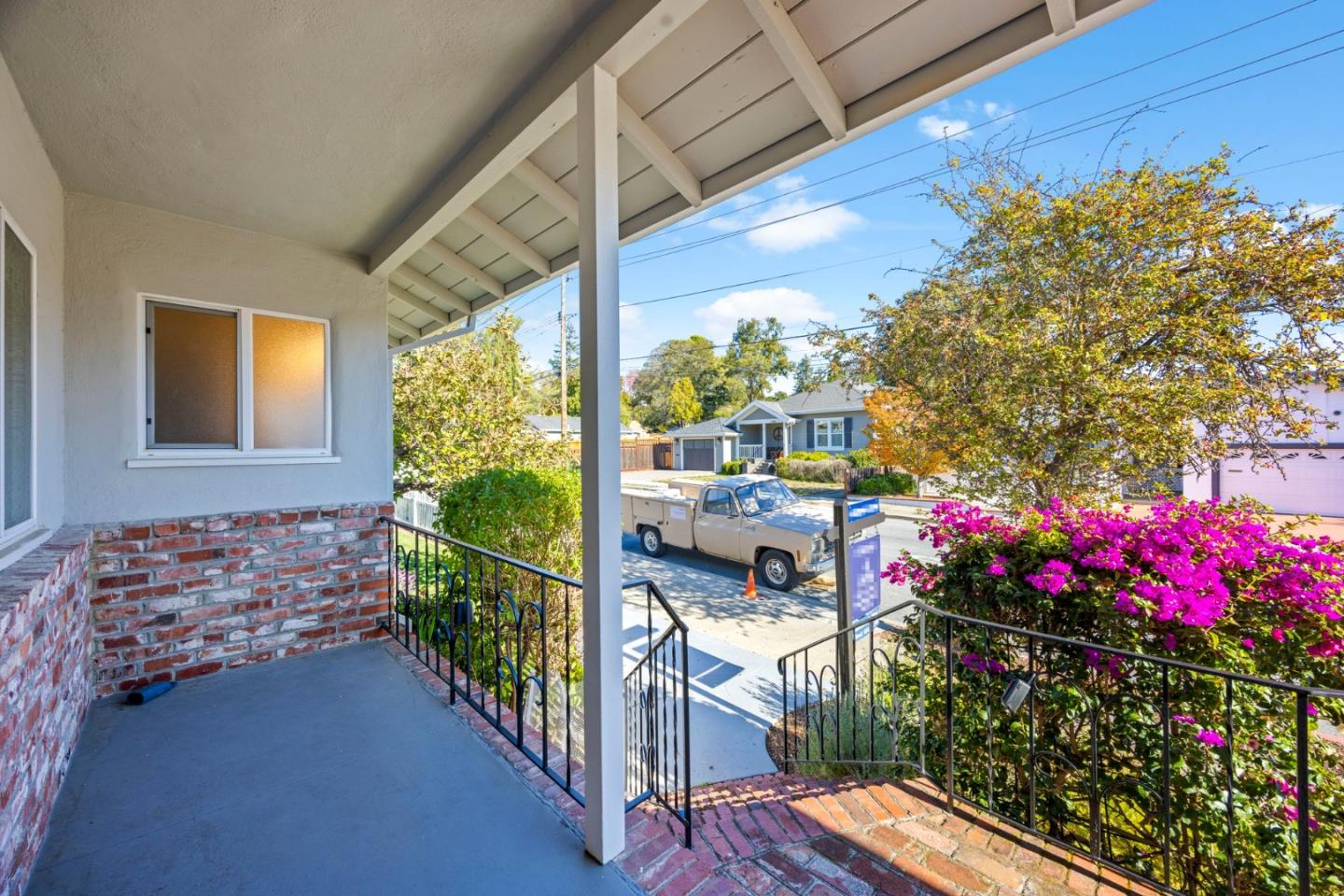 Detail Gallery Image 8 of 48 For 1650 James Ave, Redwood City,  CA 94062 - 4 Beds | 3/1 Baths