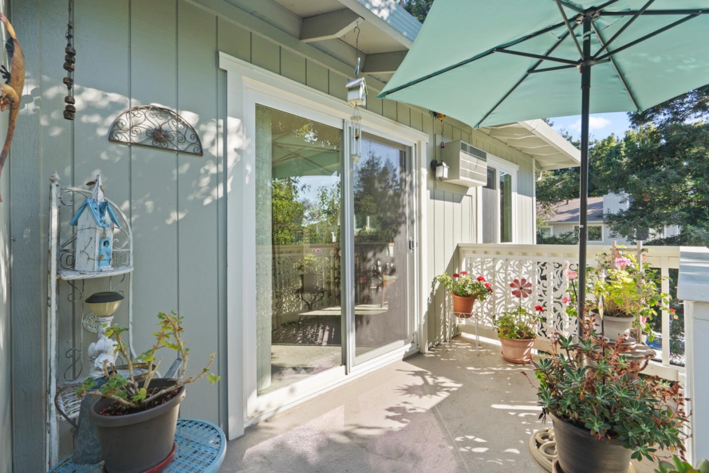 Detail Gallery Image 29 of 34 For 858 Apricot Ave #F,  Campbell,  CA 95008 - 2 Beds | 2 Baths