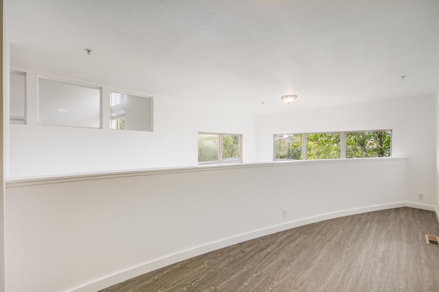 Detail Gallery Image 15 of 22 For 43551 Mission Blvd #106,  Fremont,  CA 94539 - 1 Beds | 1/1 Baths