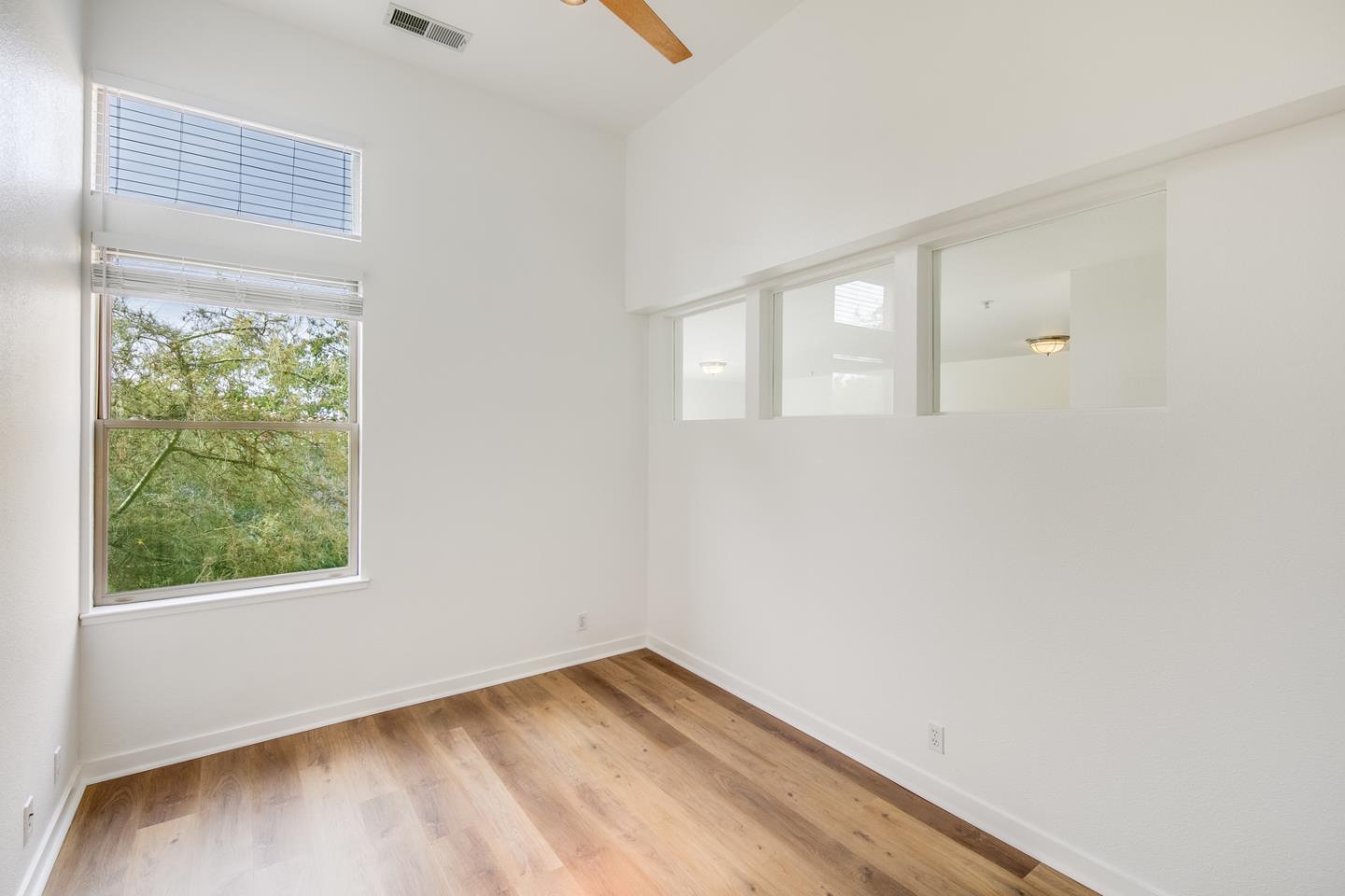 Detail Gallery Image 17 of 22 For 43551 Mission Blvd #106,  Fremont,  CA 94539 - 1 Beds | 1/1 Baths