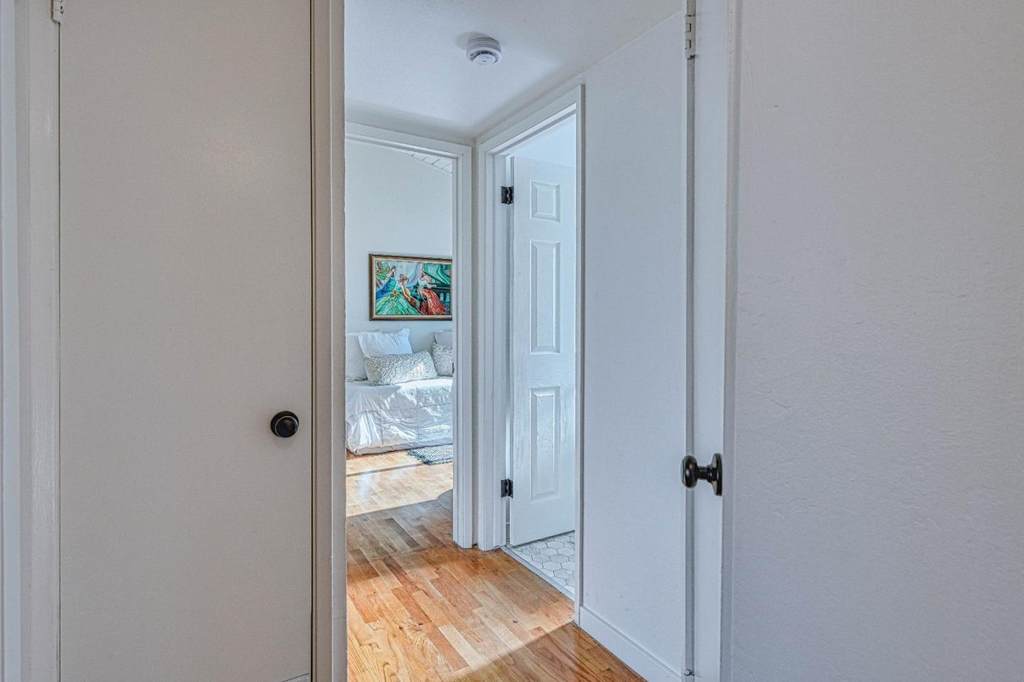 Detail Gallery Image 20 of 39 For 1556 Hilby Ave, Seaside,  CA 93955 - 3 Beds | 1/1 Baths