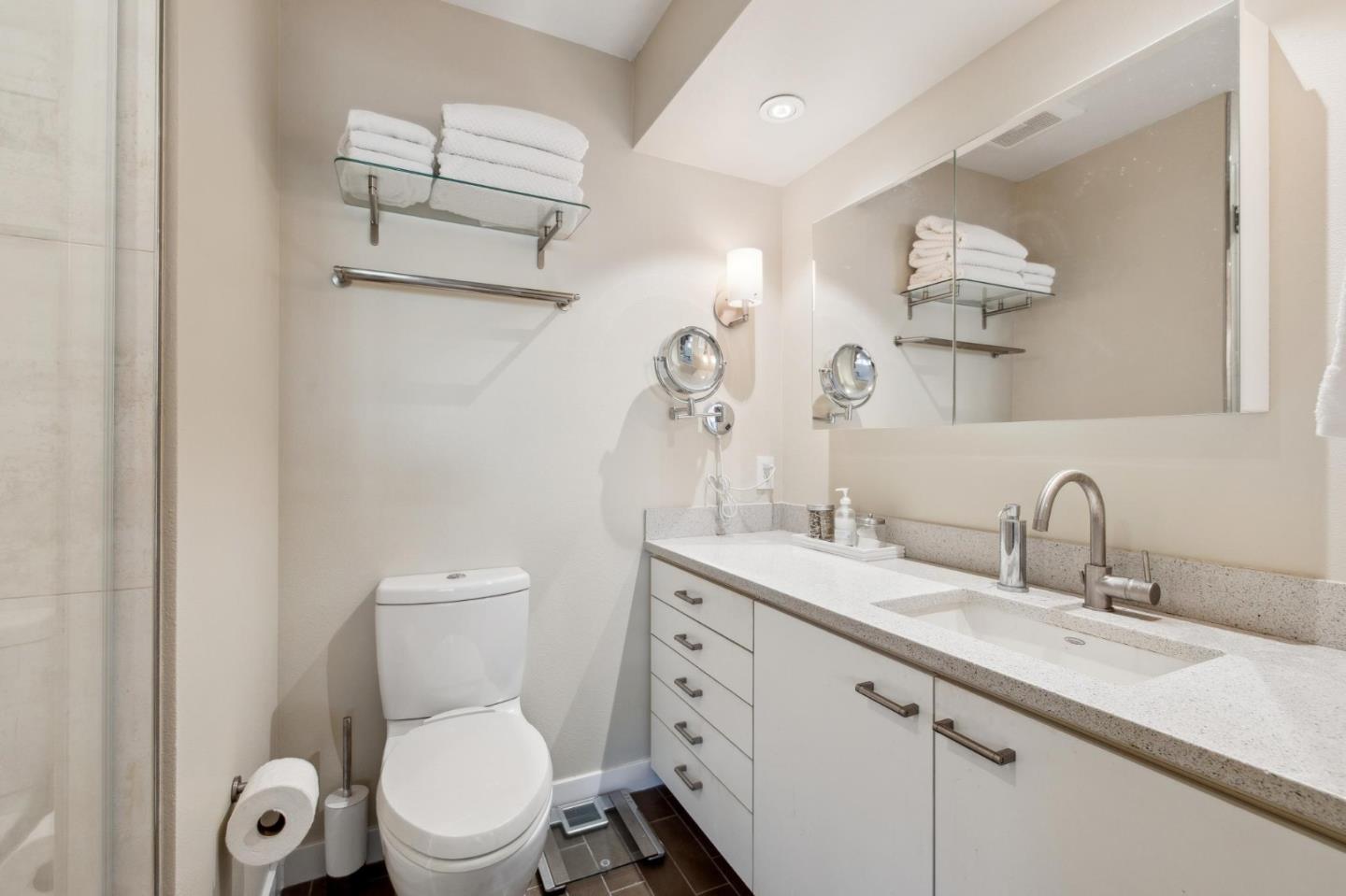 Detail Gallery Image 17 of 35 For 181 Ada Ave #47,  Mountain View,  CA 94043 - 2 Beds | 2/1 Baths