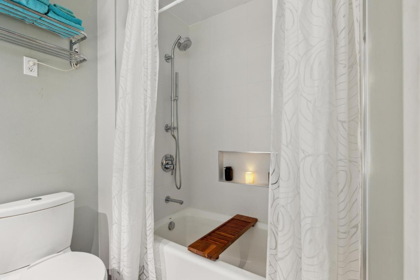 Detail Gallery Image 19 of 35 For 181 Ada Ave #47,  Mountain View,  CA 94043 - 2 Beds | 2/1 Baths