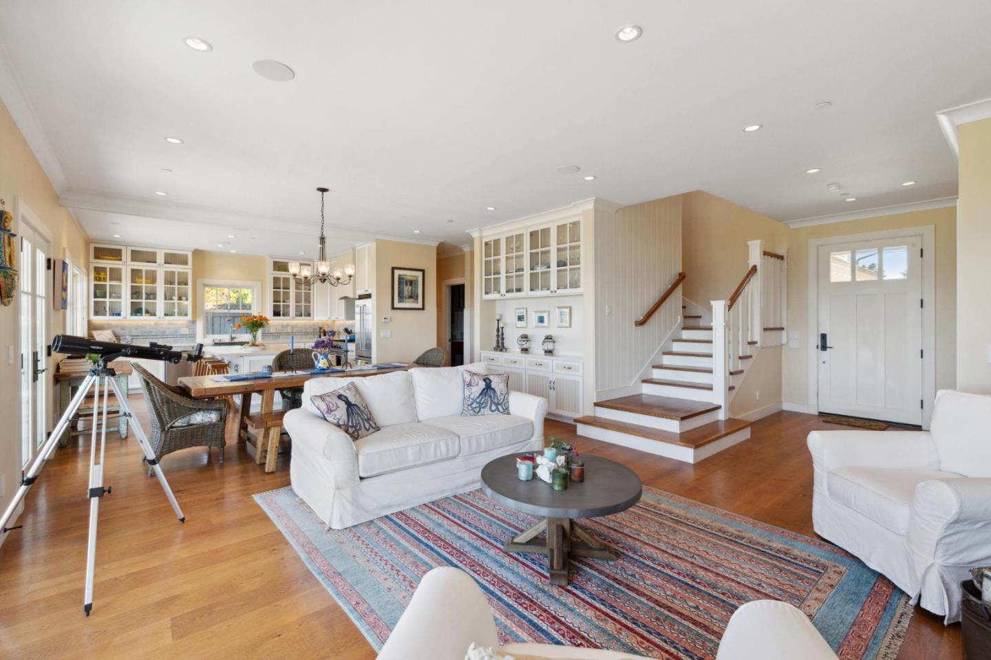 Detail Gallery Image 13 of 80 For 263 Nevada Ave, Moss Beach,  CA 94038 - 4 Beds | 4/1 Baths
