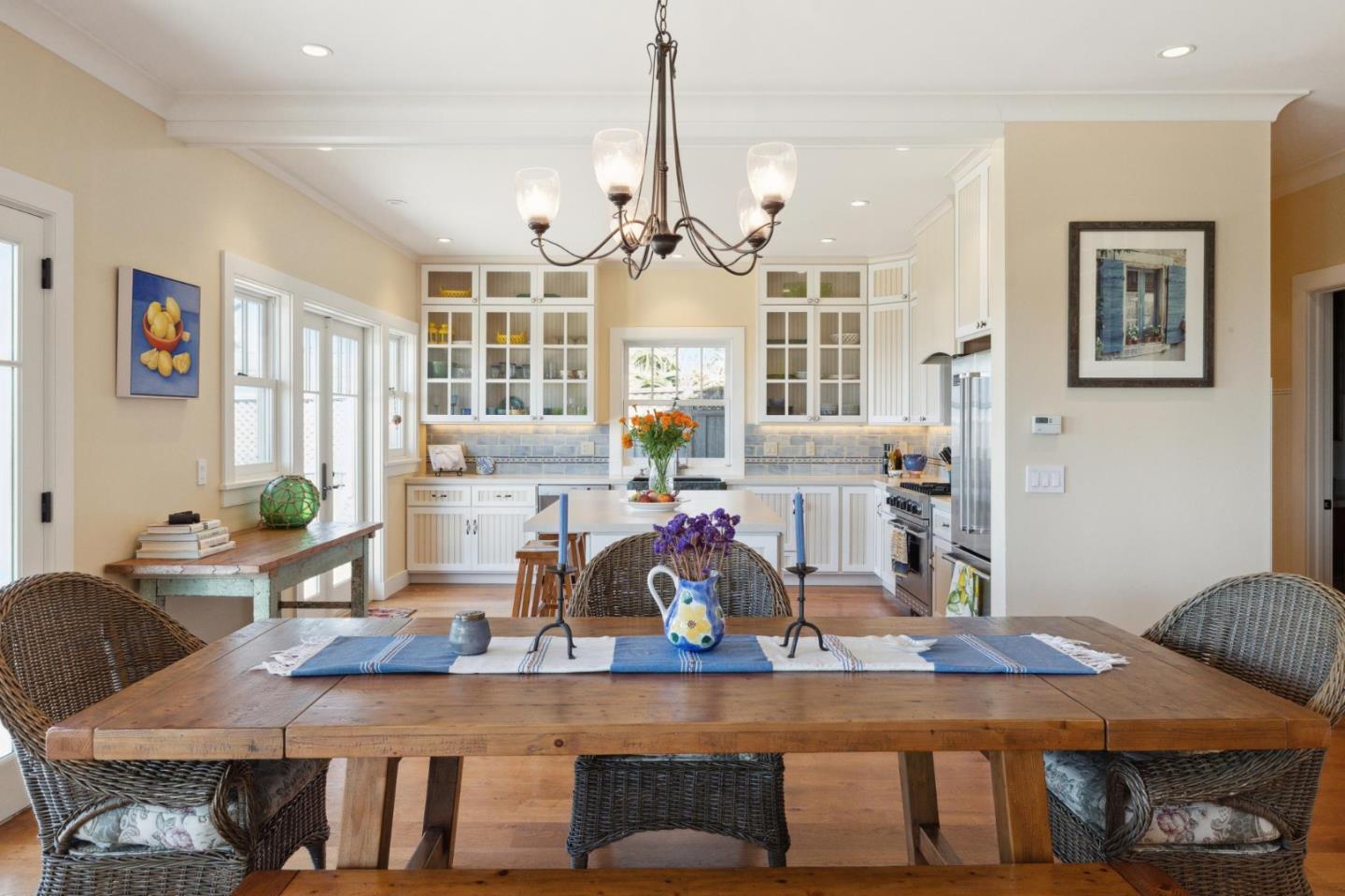 Detail Gallery Image 17 of 80 For 263 Nevada Ave, Moss Beach,  CA 94038 - 4 Beds | 4/1 Baths