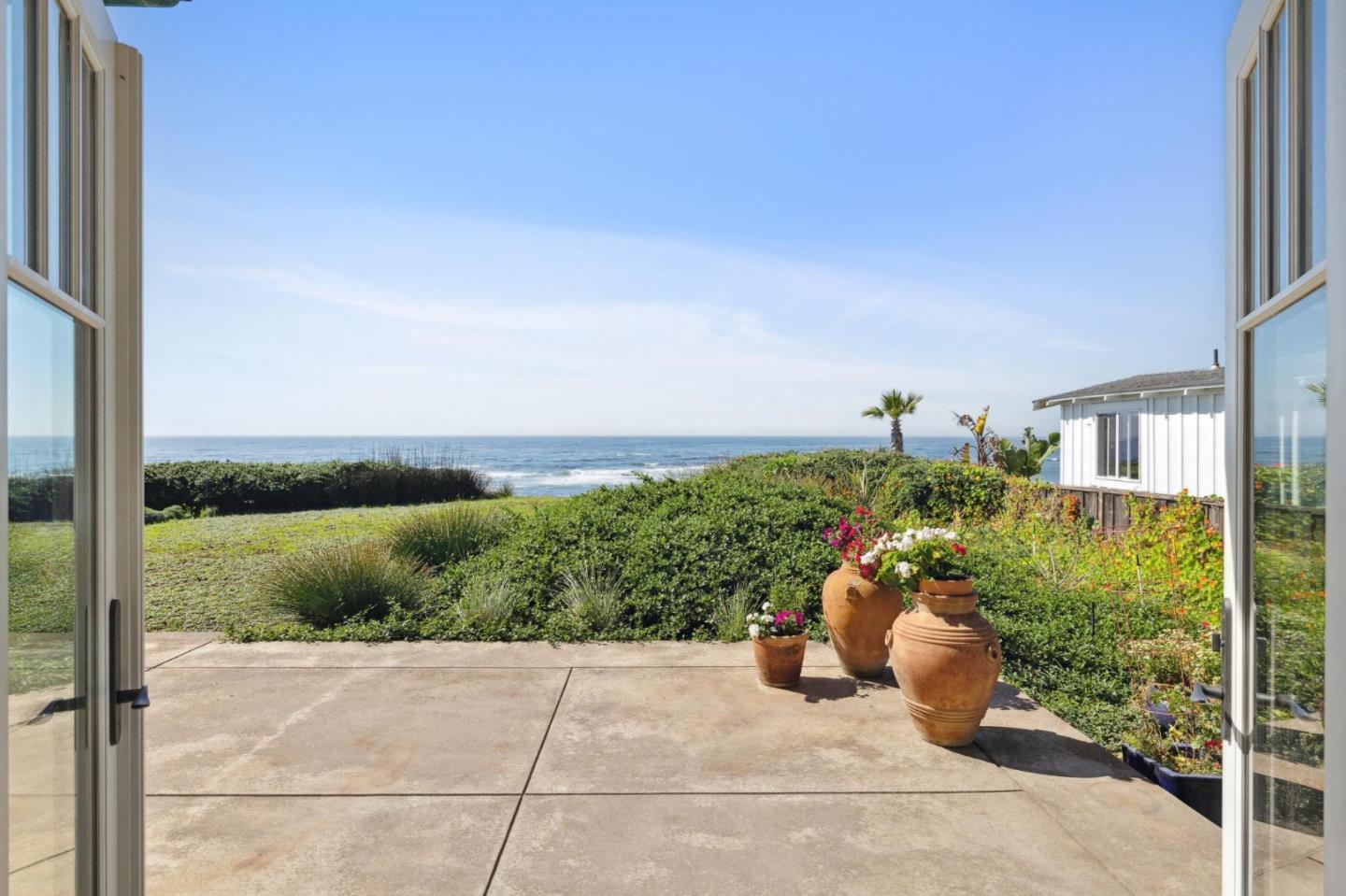Detail Gallery Image 24 of 80 For 263 Nevada Ave, Moss Beach,  CA 94038 - 4 Beds | 4/1 Baths