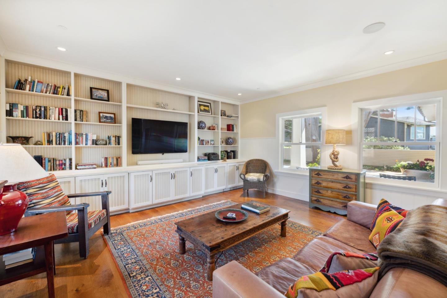 Detail Gallery Image 26 of 80 For 263 Nevada Ave, Moss Beach,  CA 94038 - 4 Beds | 4/1 Baths