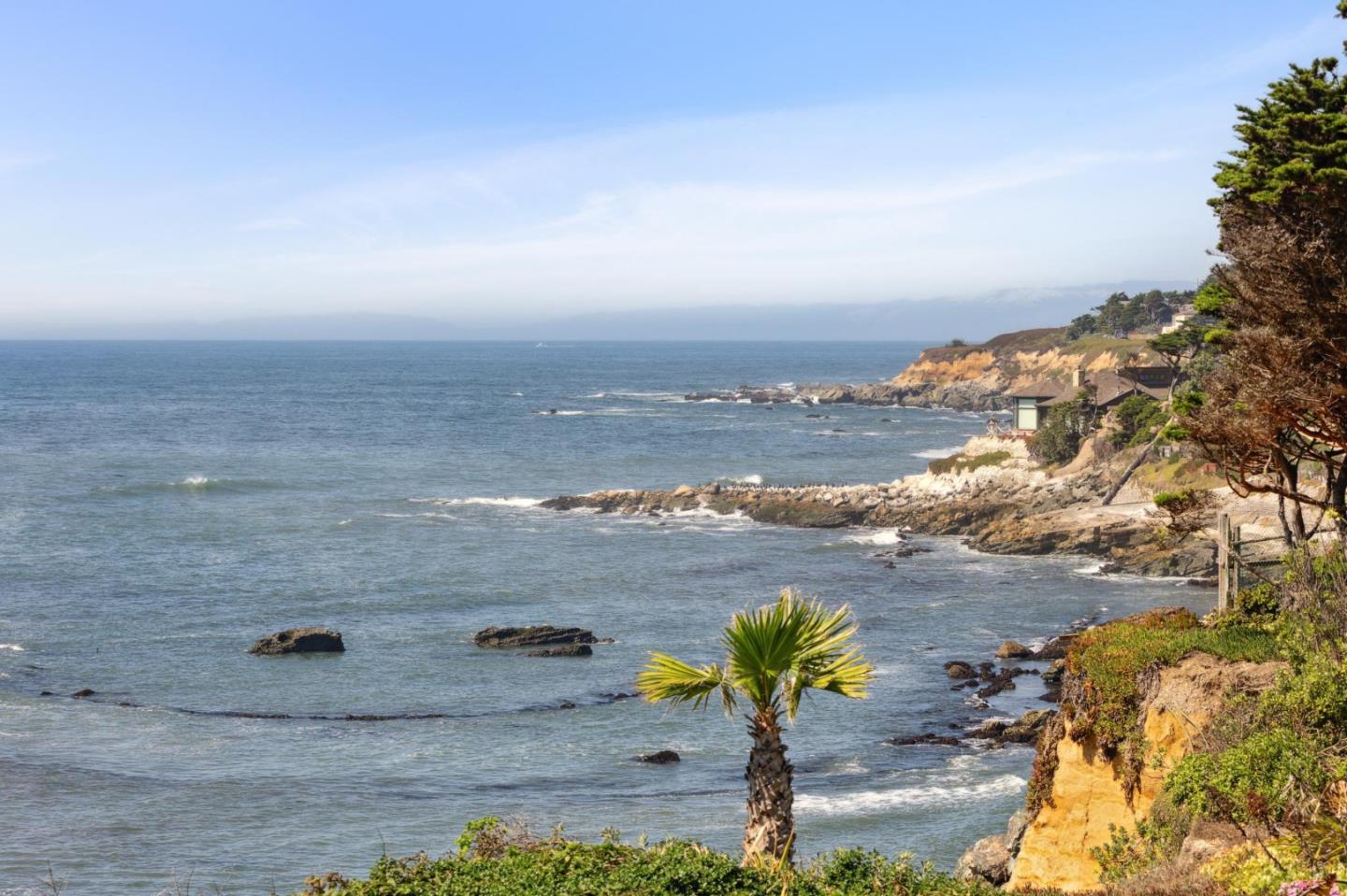 Detail Gallery Image 41 of 80 For 263 Nevada Ave, Moss Beach,  CA 94038 - 4 Beds | 4/1 Baths