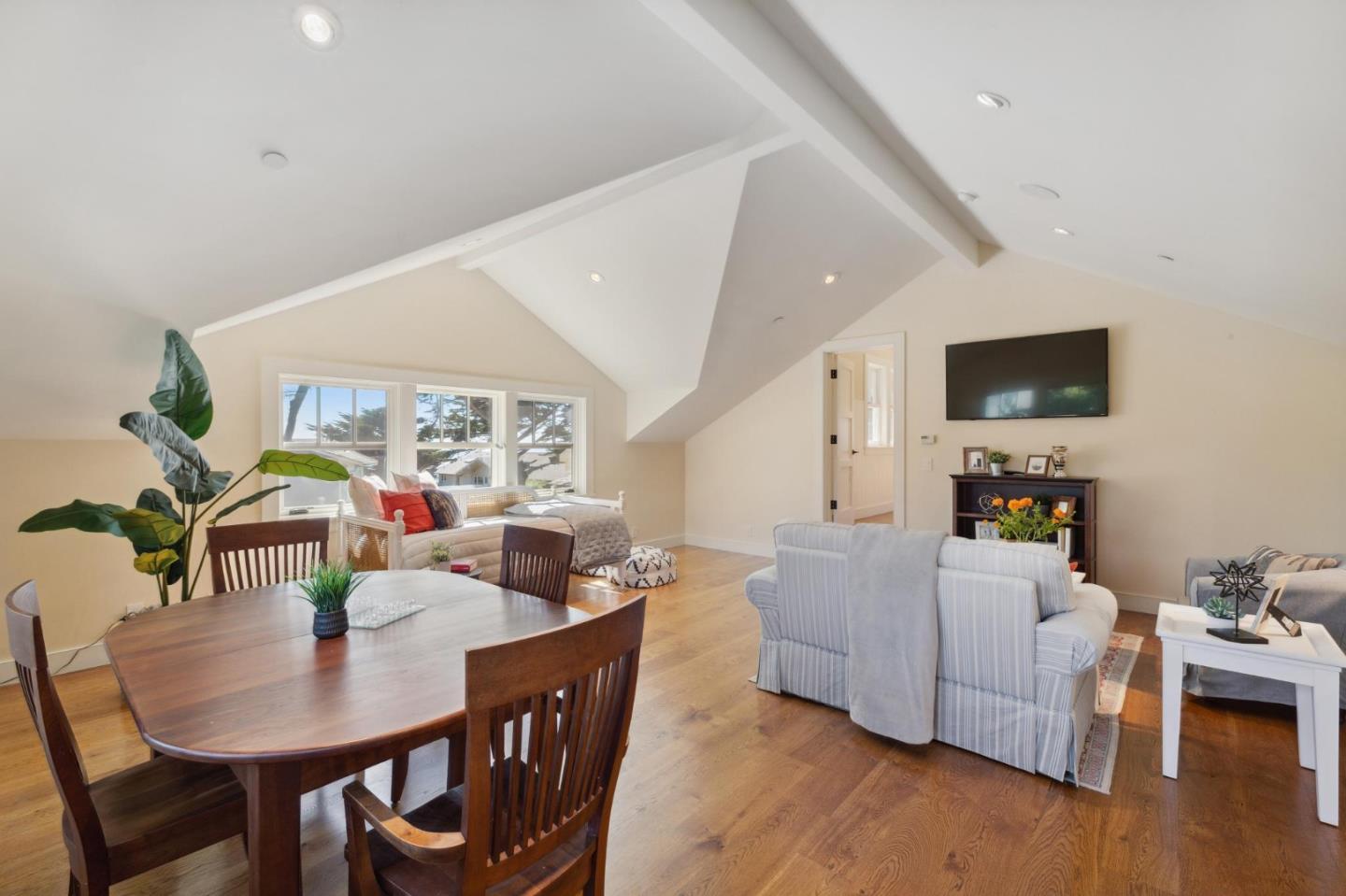 Detail Gallery Image 65 of 80 For 263 Nevada Ave, Moss Beach,  CA 94038 - 4 Beds | 4/1 Baths