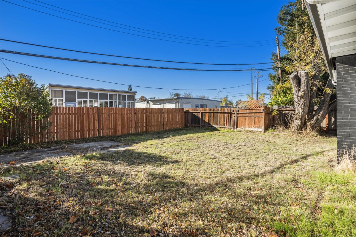 Detail Gallery Image 26 of 29 For 4116 43rd Ave, Sacramento,  CA 95824 - 3 Beds | 2/1 Baths