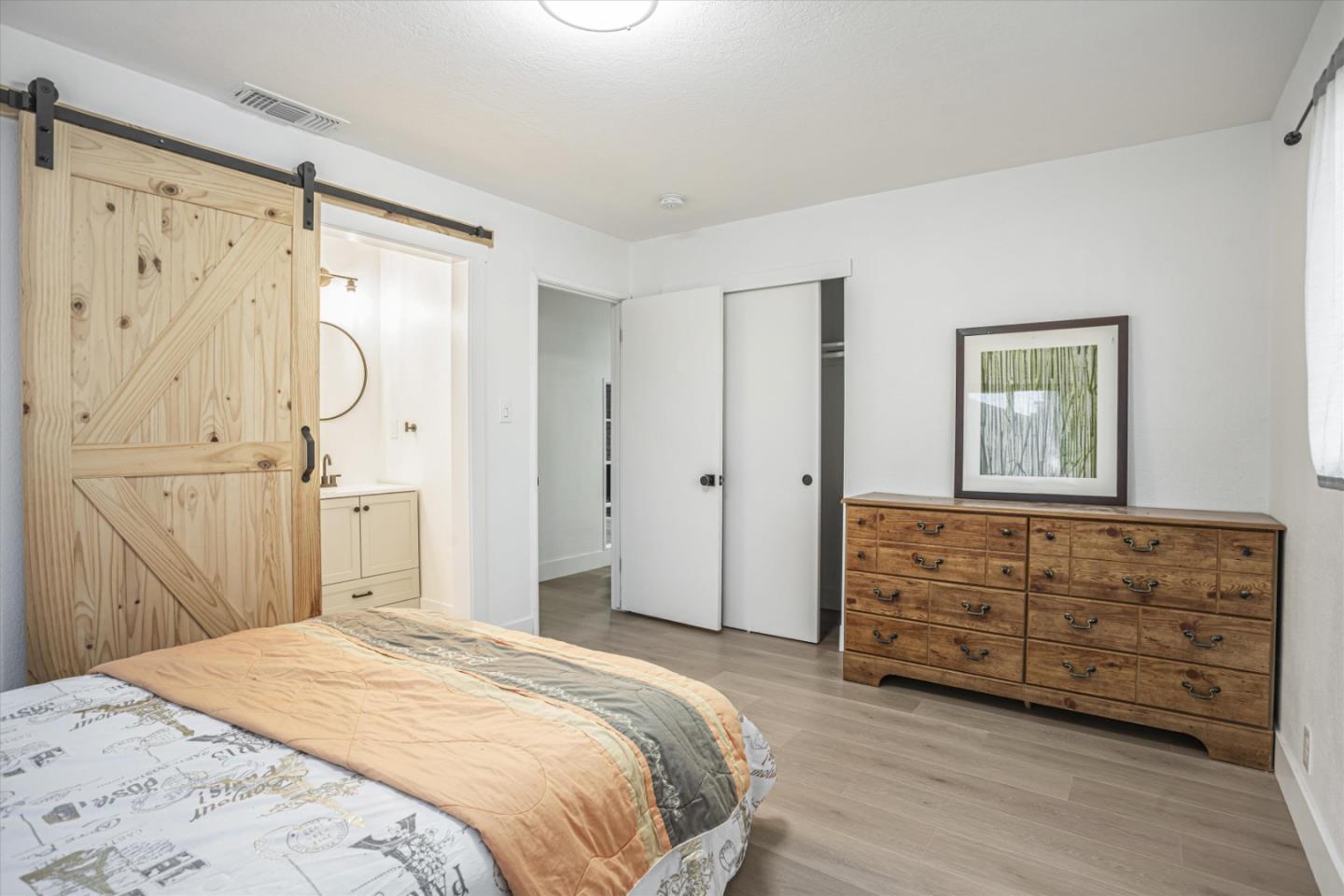 Detail Gallery Image 7 of 17 For 4116 43rd Ave, Sacramento,  CA 95824 - 3 Beds | 2/1 Baths