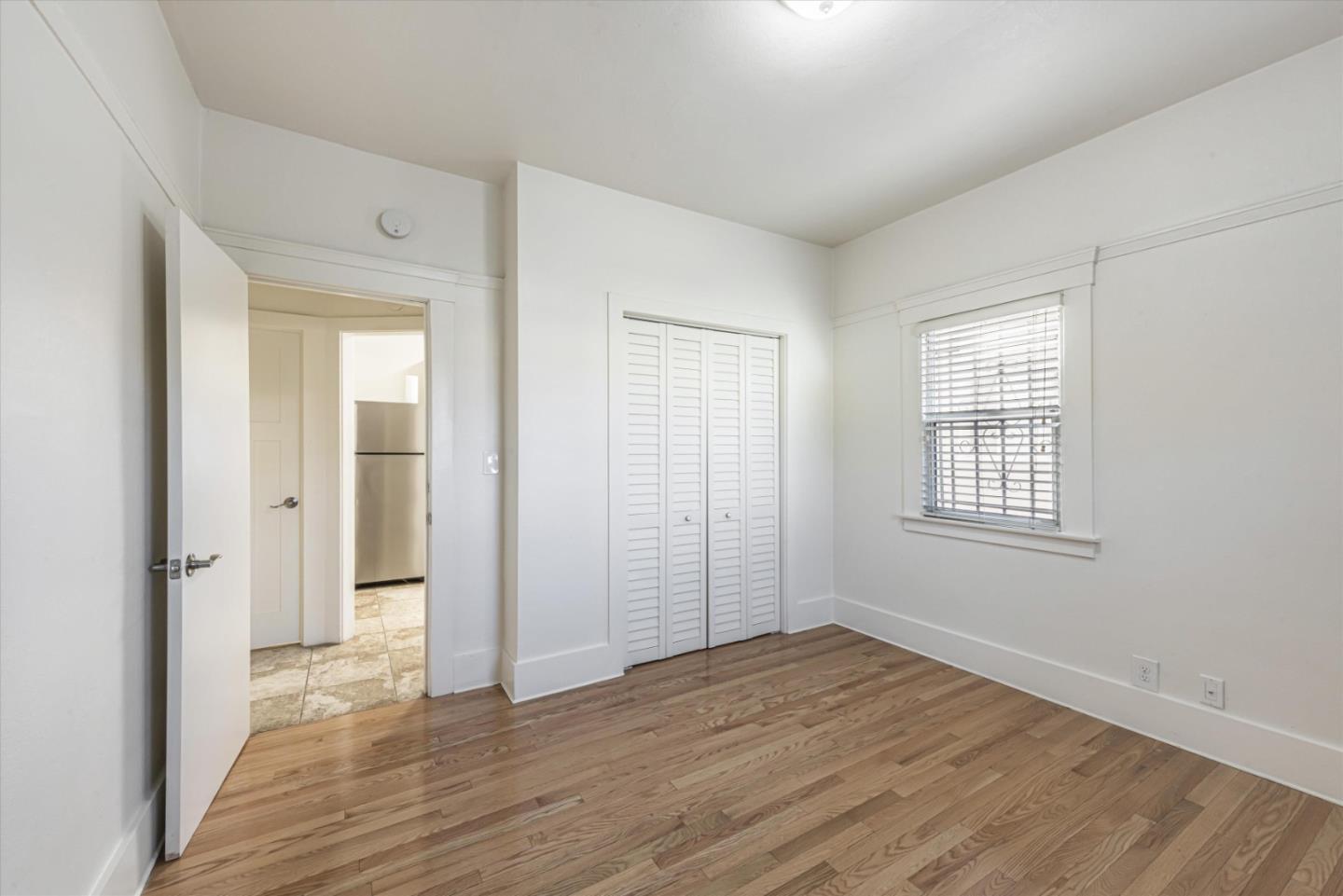 Detail Gallery Image 13 of 15 For 752 40th St #1,  Oakland,  CA 94609 - 2 Beds | 1 Baths