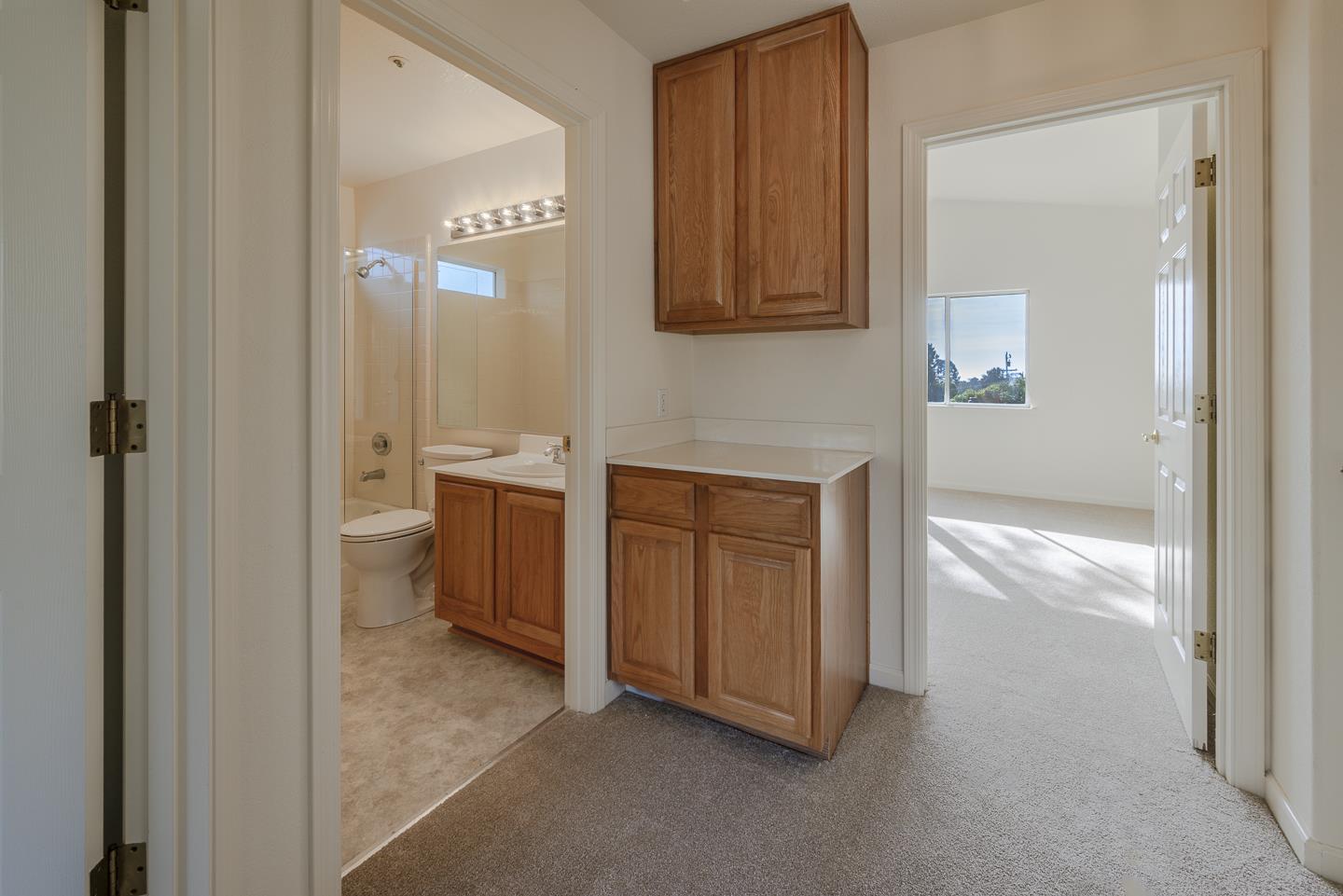 Detail Gallery Image 21 of 56 For 120 Acacia Woods Ct, Aptos,  CA 95003 - 3 Beds | 2/1 Baths