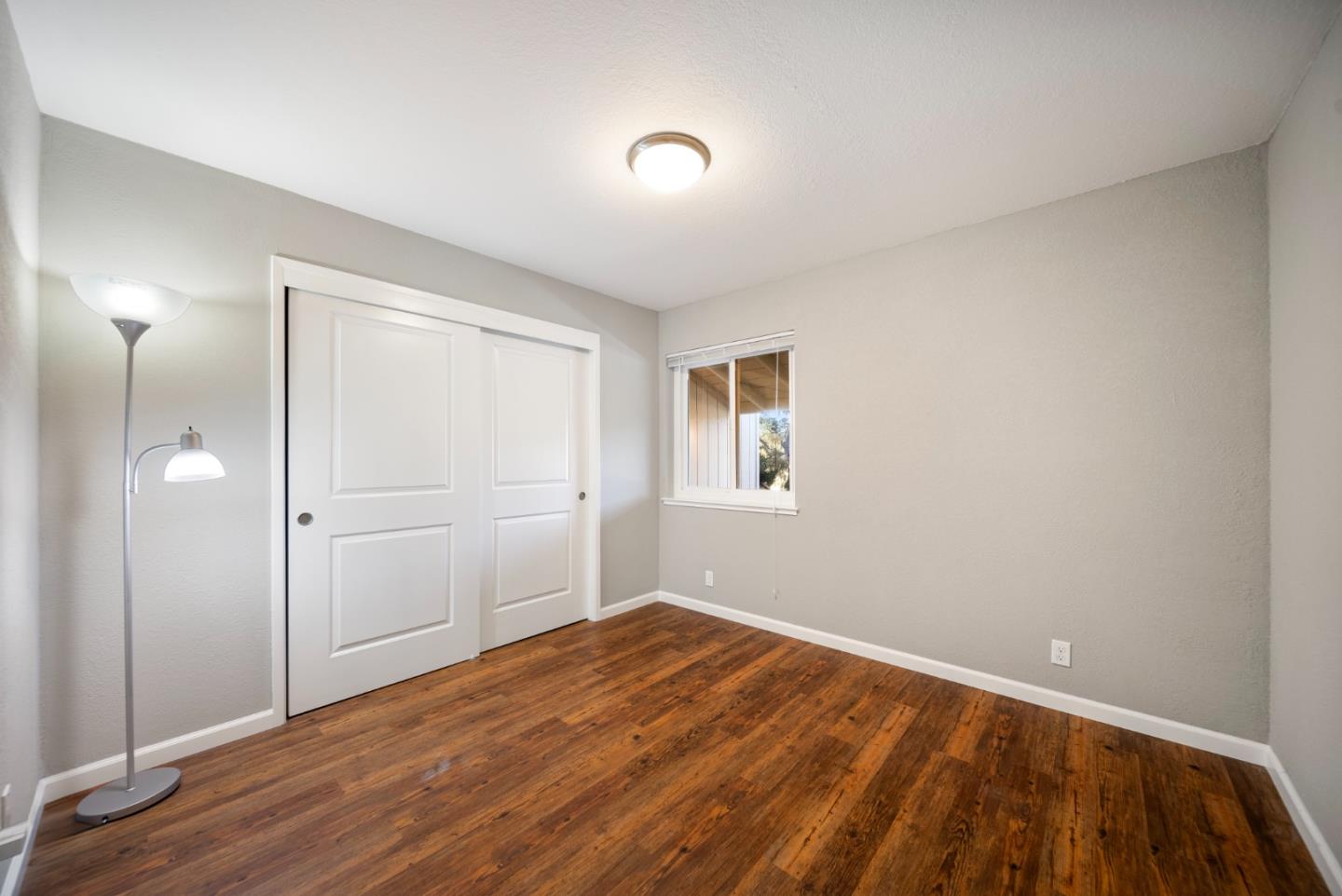 Detail Gallery Image 11 of 20 For 704 Redwood Ln, Pacific Grove,  CA 93950 - 2 Beds | 2 Baths