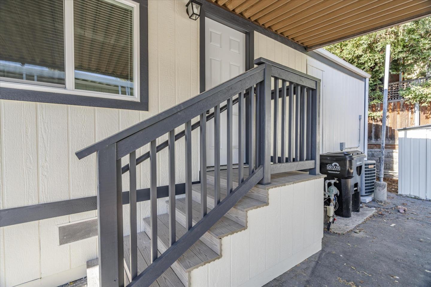 Detail Gallery Image 6 of 24 For 1850 Evans Ln #81,  San Jose,  CA 95125 - 1 Beds | 1 Baths