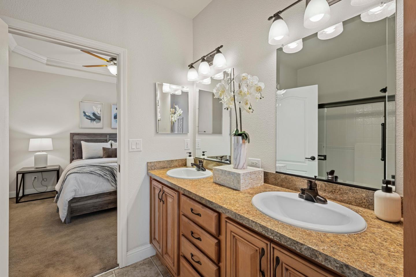 Detail Gallery Image 18 of 46 For 575 San Pedro Ave #24,  Morgan Hill,  CA 95037 - 3 Beds | 2 Baths