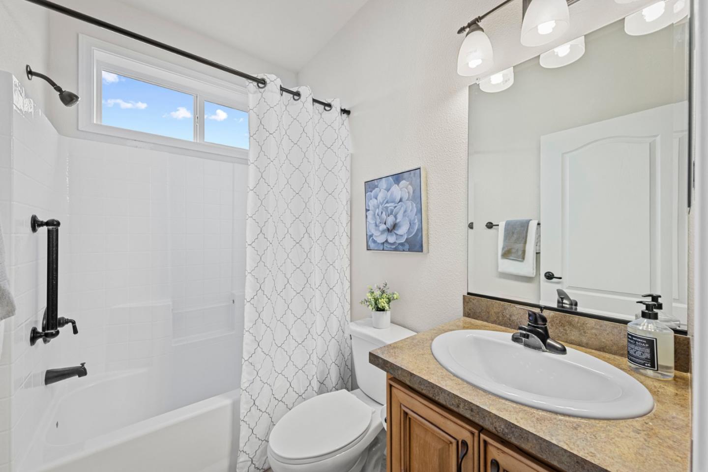 Detail Gallery Image 24 of 46 For 575 San Pedro Ave #24,  Morgan Hill,  CA 95037 - 3 Beds | 2 Baths