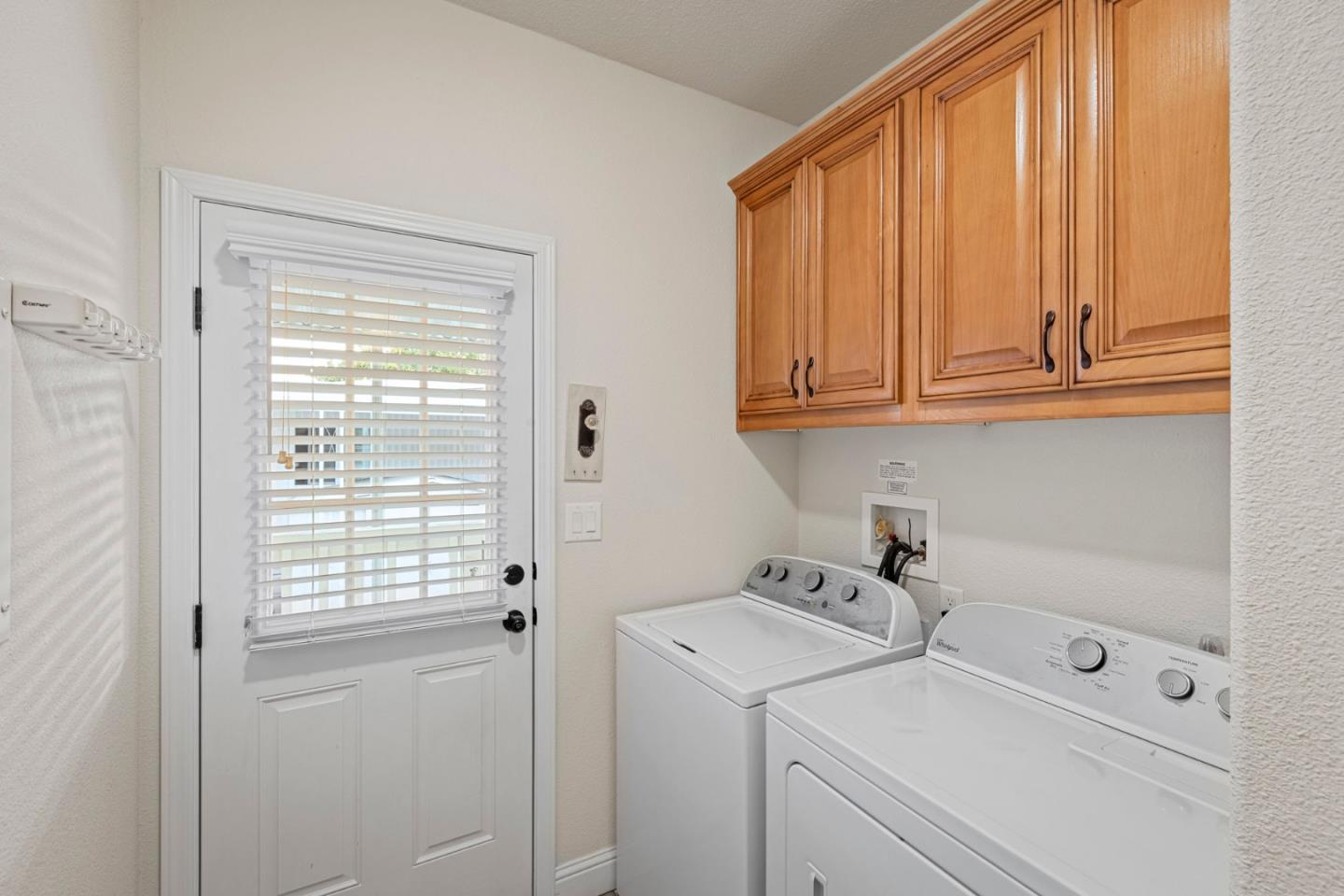 Detail Gallery Image 27 of 46 For 575 San Pedro Ave #24,  Morgan Hill,  CA 95037 - 3 Beds | 2 Baths