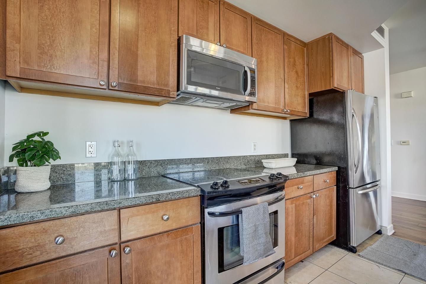 Detail Gallery Image 9 of 27 For 175 W Saint James #708,  San Jose,  CA 95110 - 2 Beds | 2 Baths