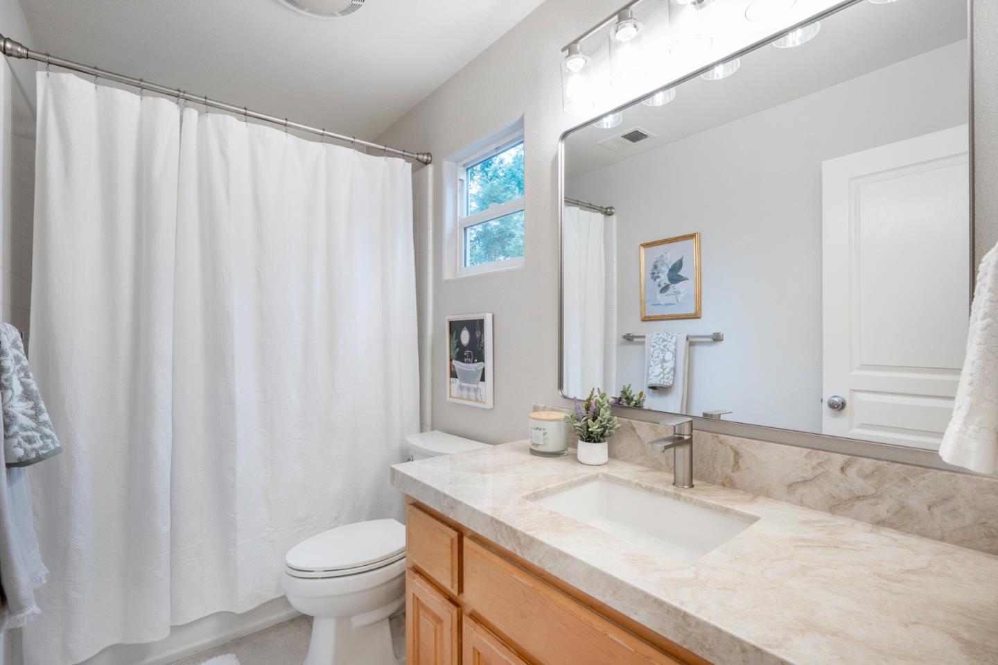 Detail Gallery Image 19 of 35 For 17755 Calle Central, Morgan Hill,  CA 95037 - 3 Beds | 2/1 Baths