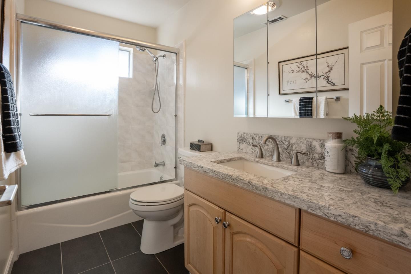 Detail Gallery Image 23 of 45 For 1922 Bernice Way, San Jose,  CA 95124 - 3 Beds | 2 Baths