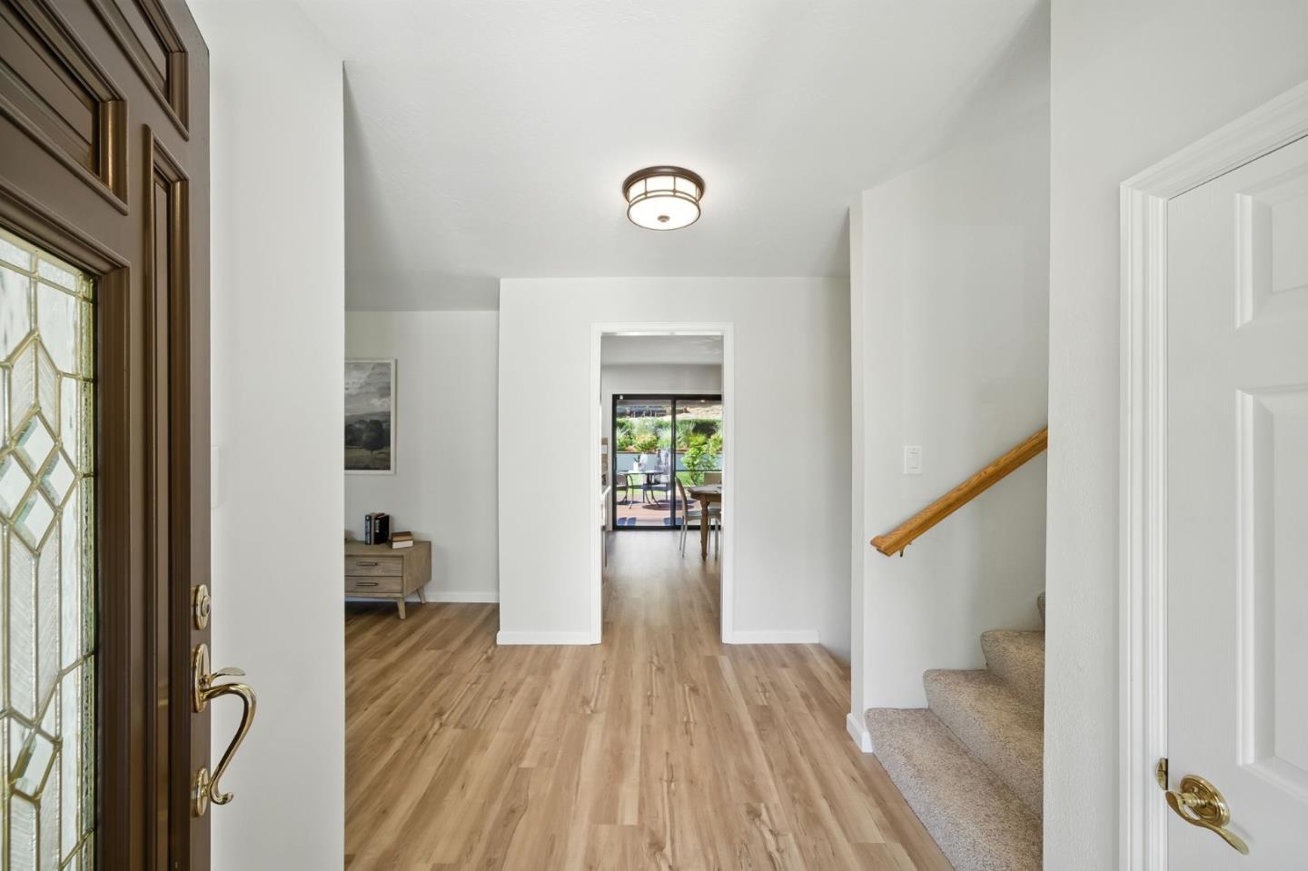 Detail Gallery Image 12 of 59 For 910 Foothill Dr, San Jose,  CA 95123 - 4 Beds | 2/1 Baths