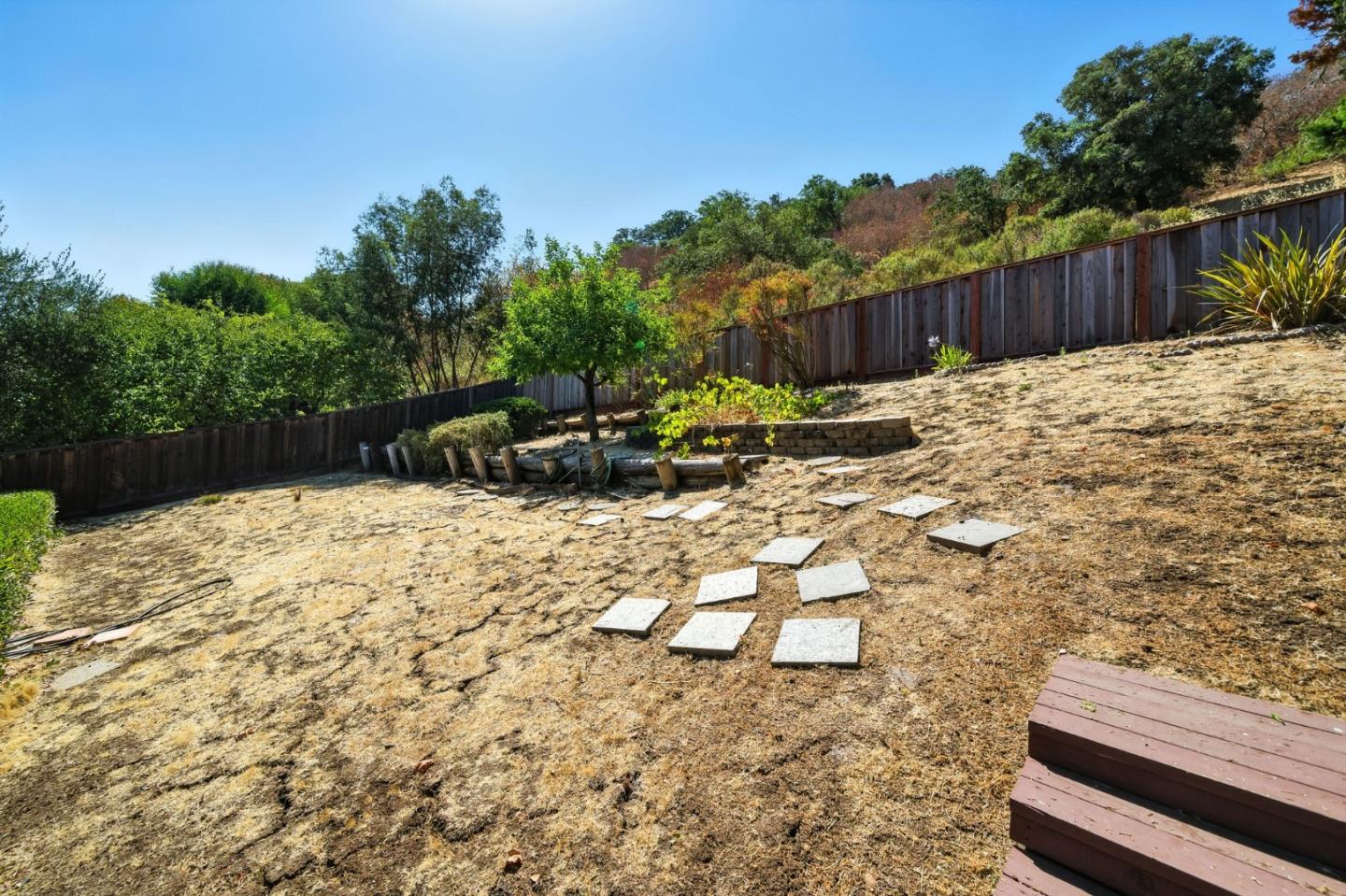 Detail Gallery Image 47 of 59 For 910 Foothill Dr, San Jose,  CA 95123 - 4 Beds | 2/1 Baths