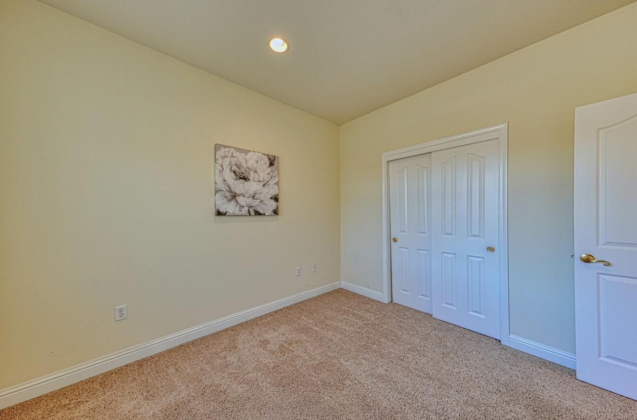 Detail Gallery Image 35 of 52 For 9451 Eagle Way, Salinas,  CA 93907 - 5 Beds | 4 Baths