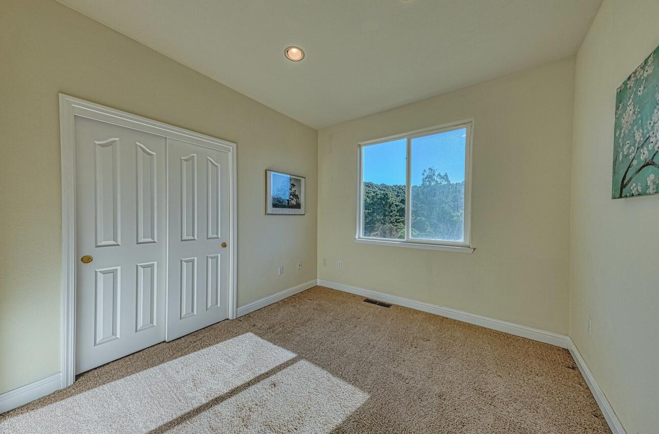 Detail Gallery Image 36 of 52 For 9451 Eagle Way, Salinas,  CA 93907 - 5 Beds | 4 Baths