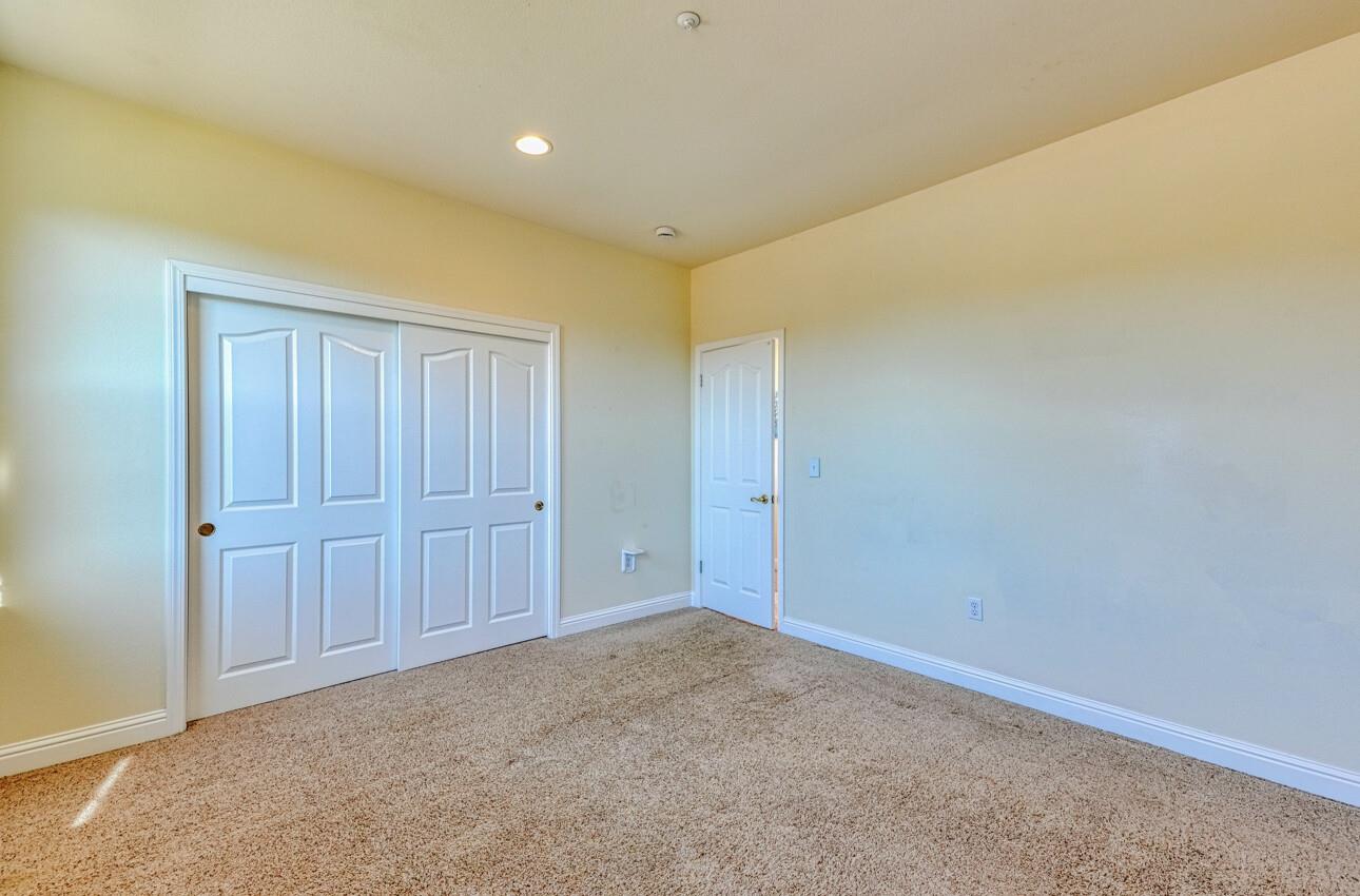 Detail Gallery Image 38 of 52 For 9451 Eagle Way, Salinas,  CA 93907 - 5 Beds | 4 Baths