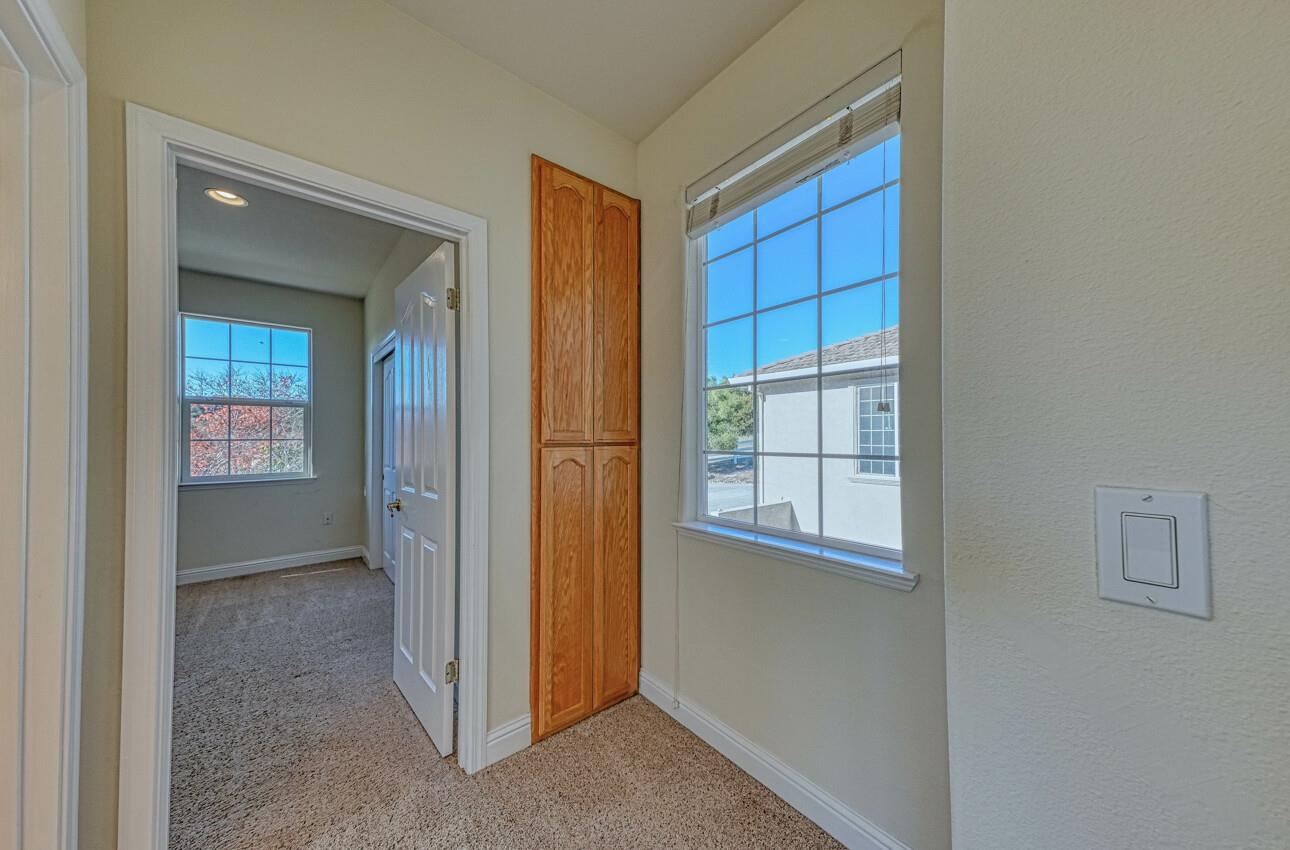 Detail Gallery Image 42 of 52 For 9451 Eagle Way, Salinas,  CA 93907 - 5 Beds | 4 Baths