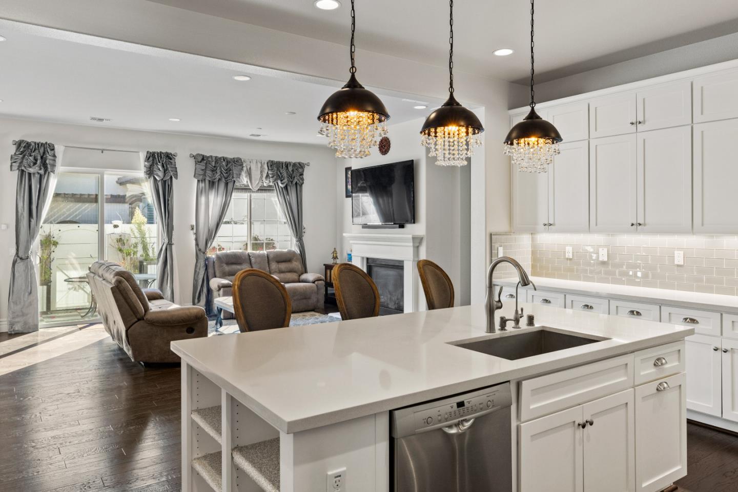 Detail Gallery Image 16 of 65 For 18511 Mcclellan Cir, East Garrison,  CA 93933 - 3 Beds | 2/1 Baths