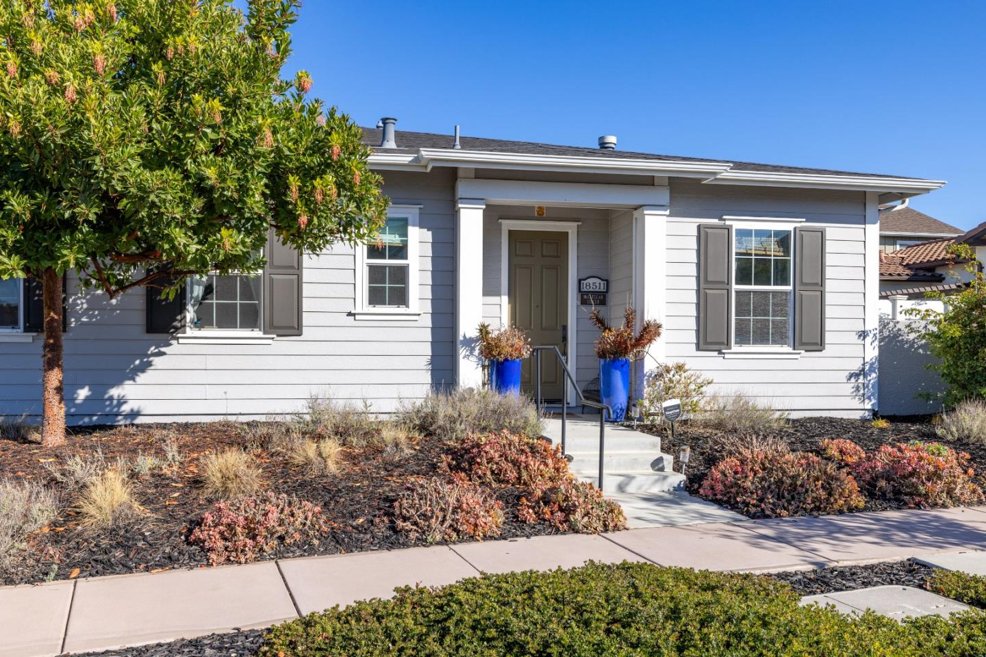 Detail Gallery Image 3 of 65 For 18511 Mcclellan Cir, East Garrison,  CA 93933 - 3 Beds | 2/1 Baths
