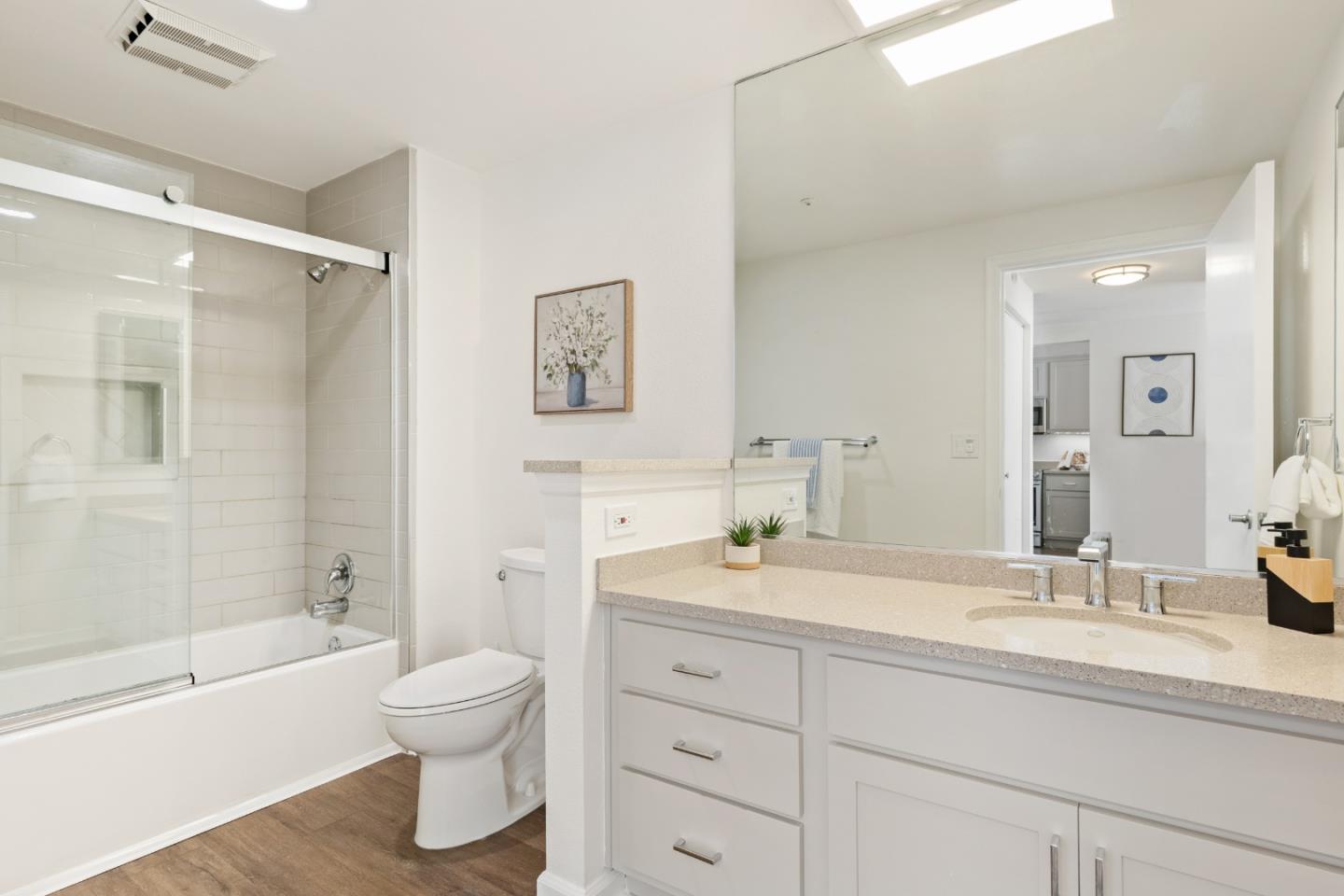 Detail Gallery Image 12 of 18 For 550 Ortega Ave #A314,  Mountain View,  CA 94040 - 1 Beds | 1 Baths