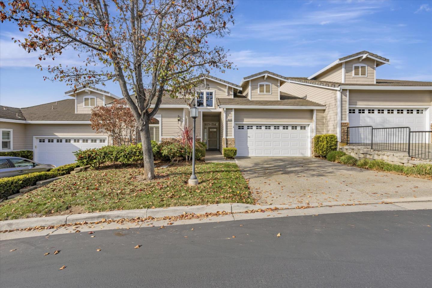 Detail Gallery Image 1 of 53 For 9002 Village View Dr, San Jose,  CA 95135 - 3 Beds | 2 Baths